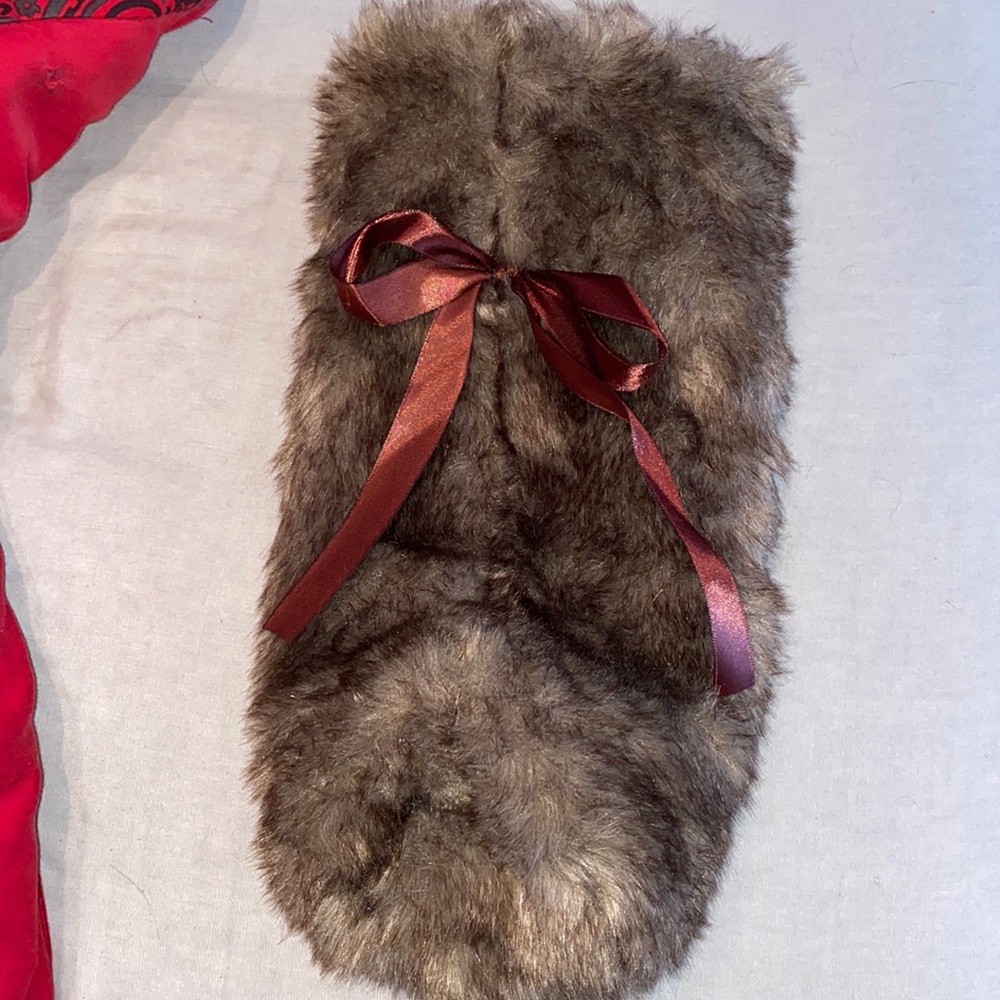 Furry Wine Bottle Bag